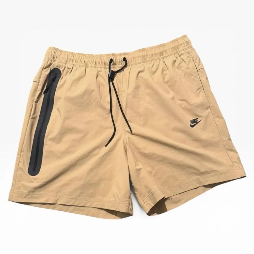 Nike Tech Woven Beige Tan Black Shorts Zip Pockets HQ0470-297 Mens size XL New